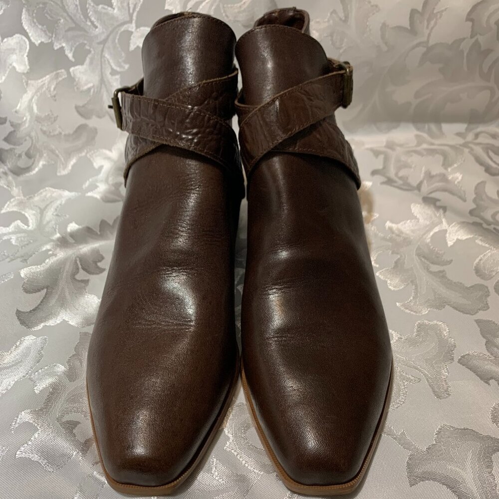 Video by L.J. Simone Women's Brown Ankle Boots, Size 10